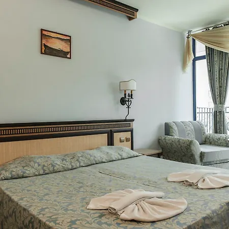 Hotel Chaika Metropol 4*